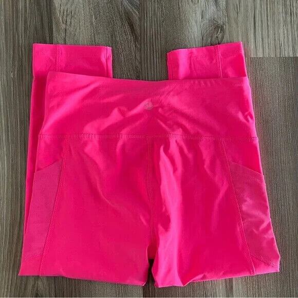 VOGO Athletica Women's Bright Pink Capri Leggings Medium - Picture 2 of 4